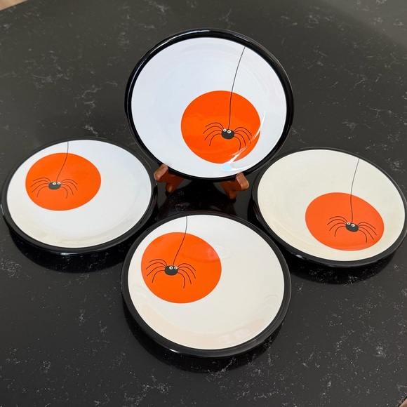 Tag Other - Tag Spider Halloween Appetizer Plates (4)
